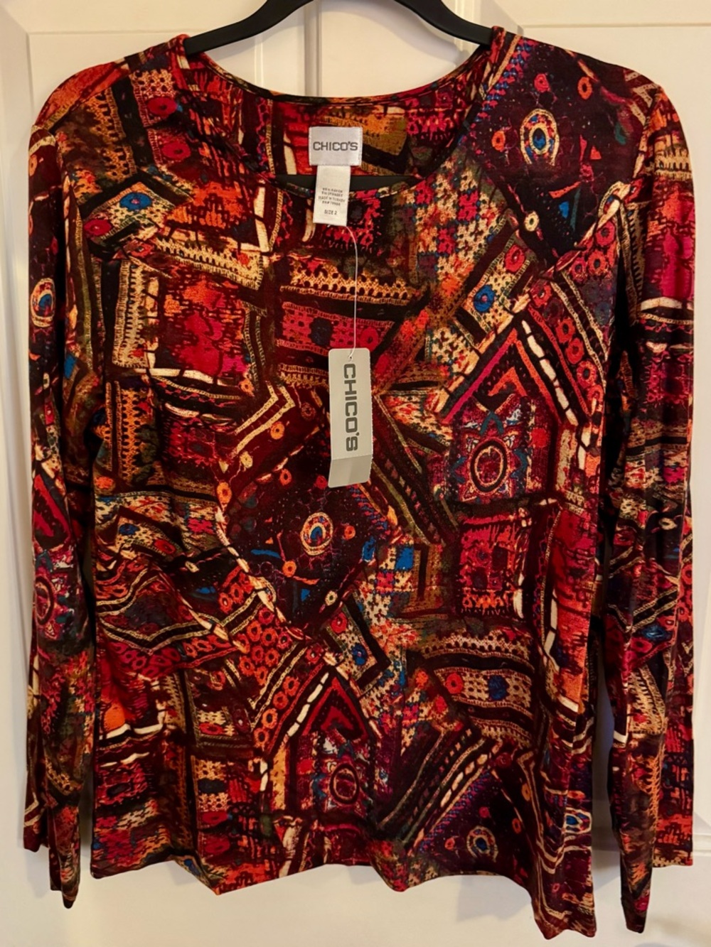Chico's Beautiful Urban Boho Abstract Print Long Sleeve Top - Chicos size 2 - Picture 11 of 12
